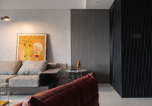 TITAN Property Winner - Cool Home of an Elite Lawyer