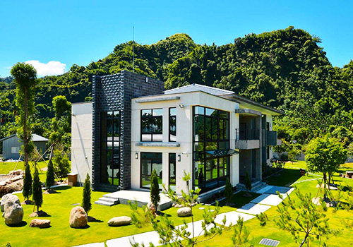 TITAN Property Winner - Thriving in the woods