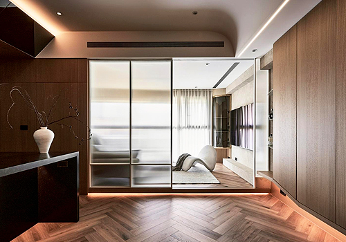 TITAN Property Winner - Converging Light and Grain